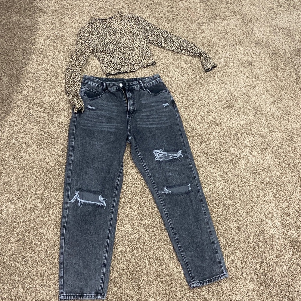 Black jeans!
